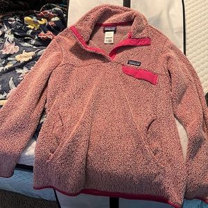 Womens Patagonia pullover